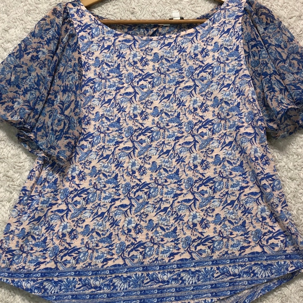 Lucky Brand Blue Floral‎ Flutter Sleeve Keyhole Back Blouse Peach Small